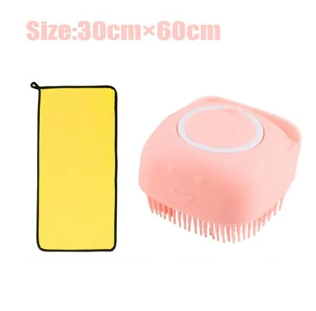 2022 Yellow Pet Shampoo Massager Scrubber Shower Silicone Hair Brush Multifunction Pet Silicone Soft Grooming Round Brush with Small Towel